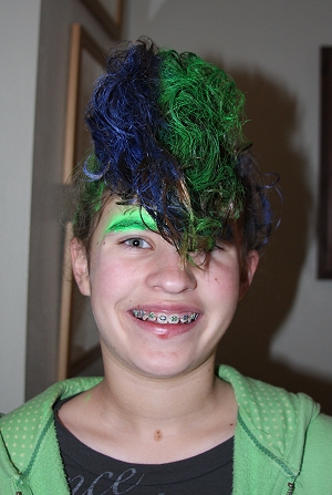 Alyssa's Crazy Hair Day at Middle School